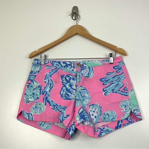 Lilly Pulitzer Pants - Lilly Pulitzer Addie Shorts Pink Pout Barefoot Princess Seashell. Size 4.